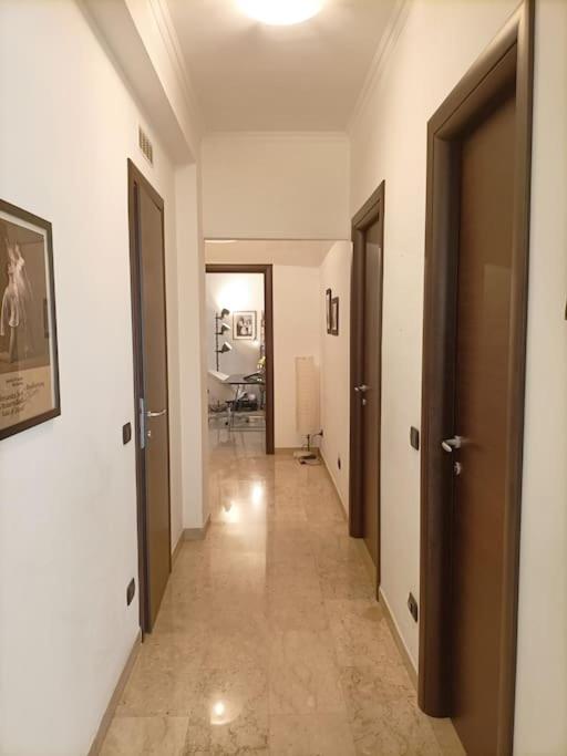 Mia Ginger, Stazione Trastevere Vicinanze Rom Exteriör bild