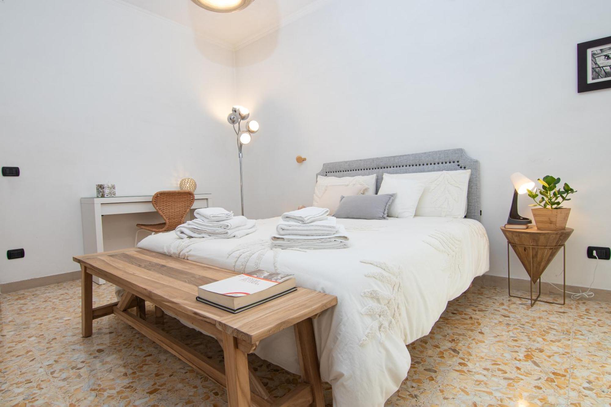 Mia Ginger, Stazione Trastevere Vicinanze Rom Exteriör bild